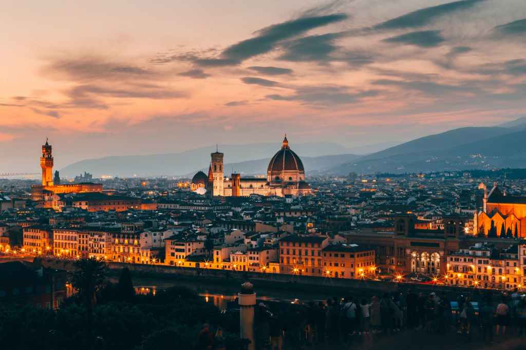 Breaking Lockdown; Sneaking out to&nbsp;Florence
